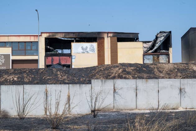 July 29, 2026, Madrid, Madrid, Spain: The devastating Sierra Oeste wildfire has scorched around 34,000 hectares (approx. 84,000 acres) in the Community of Madrid, severely hitting the municipalities of ChapineroÂ­a and Navas del Rey. Madrid Spain - ZUMAd308 20260729_zsp_d308_004 Copyright: xJuanxCarlosxLucasx