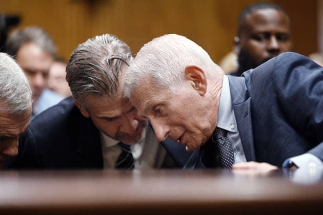 Former NIH Director Anthony Fauci Testifies Senate Committee On Homeland Affairs Former NIH Director Anthony Fauci talks to his lawyer as he testifies before the Senate Homeland Security and Governmental Affairs Committee hearing on July 29, 2026 in Washington, DC. Fauci declined to answer questions from the committee asserting his fifth amendment right during the hearing. Photo by Olivier Douliery ABACAPRESS.COM Washington DC United States  Copyright: xDoulieryxOlivier ABACAx