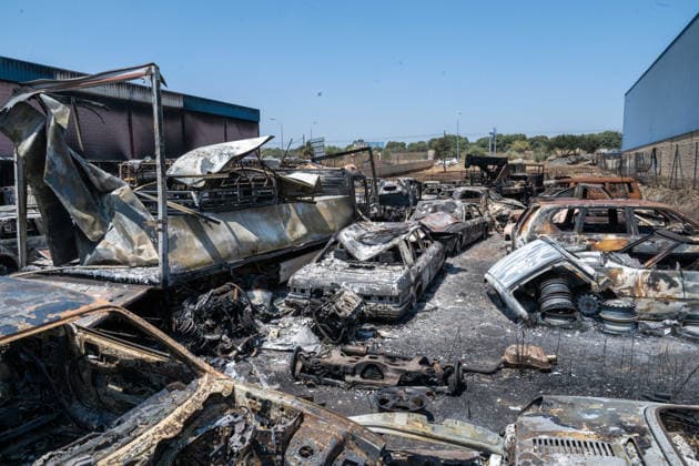 July 29, 2026, Madrid, Madrid, Spain: The devastating Sierra Oeste wildfire has scorched around 34,000 hectares (approx. 84,000 acres) in the Community of Madrid, severely hitting the municipalities of ChapineroÂ­a and Navas del Rey. Madrid Spain - ZUMAd308 20260729_zsp_d308_021 Copyright: xJuanxCarlosxLucasx