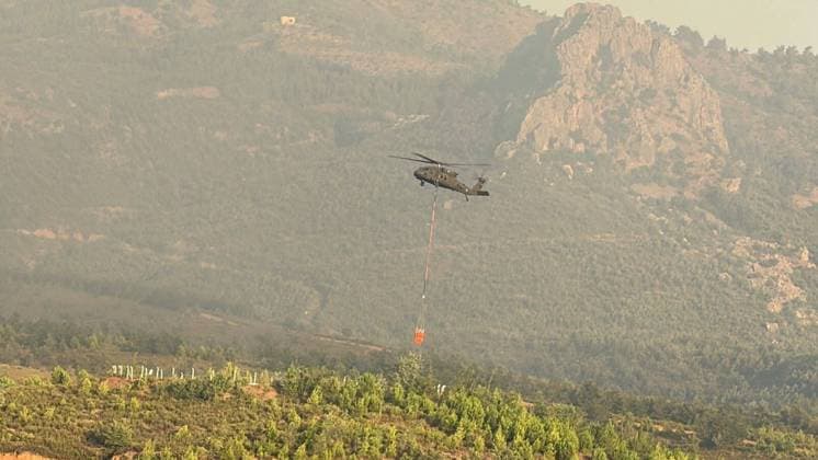 Firefighting efforts continue against wildfire in Antalya ANTALYA, TURKIYE - JULY 29: Aerial and ground crews battle a forest fire in the Alanya district of Antalya, Turkiye, on July 29, 2026. Mert Cantürk Anadolu Antalya Turkey. Editorial use only. Please get in touch for any other usage.  Copyright: x2026xAnadoluxMertxCantürkx