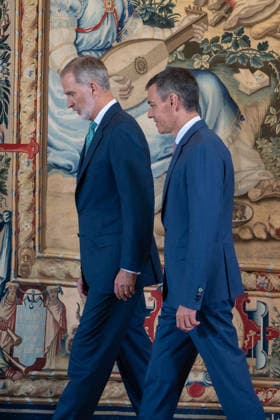 The King Meets with Pedro Sánchez in Mallorca King Felipe VI during a meeting with Prime Minister Pedro Sánchez at the Almudaina Royal Palace on July 29, 2026, in Palma de Mallorca, Balearic Islands, Spain July 29, 2026 WORKING MEETING KING ROYAL FAMILY PALMA Javier Ferná Palma de Mallorca Balearic Islands Palma de Mallorca Balearic Islands Spain  Copyright: xJavierxFernandezx 7694384