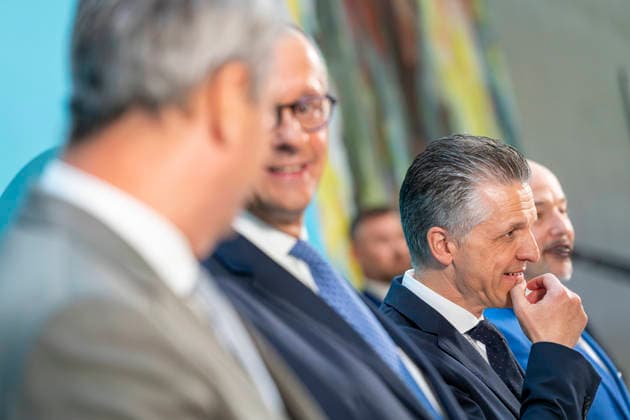 Söder + Merz + Frei + Hoffmann - Pressekonferenz nach der Fraktionssitzung. EUR, Deutschland, Berlin: 29.07.2026: (l-r) Markus Söder (CSU) Ministerpäsident des Freistaates Bayern, Bundeskanzler Friedrich Merz (CDU), Thorsten Frei (CDU) Vorsitzender der CDU CSU-Bundestagsfraktion und Alexander Hoffmann (CSU) stellv. Vorsitzender der CDU CSU-Bundestagsfraktion. Pressekonferenz nach der Fraktionssitzung. *** Söder, Merz, Frei, Hoffmann: Press Conference Following the Parliamentary Group Meeting, EUR, Germany, Berlin, July 29, 2026 Markus Söder (CSU), Minister-President of the Free State of Bavaria; Federal Chancellor Friedrich Merz (CDU), Thorsten Frei (CDU), Chair of the CDU CSU parliamentary group in the Bundestag, and Alexander Hof