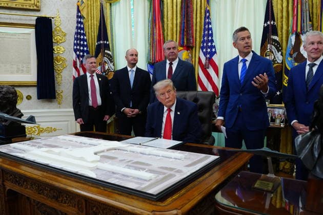 President Trump Announces Dulles Airport Redesign and Overhaul United States Secretary of Transportation Sean Duffy makes remarks as US President Donald J Trump makes an announcement in the Oval Office of the White House in Washington, DC, USA on Wednesday, July 29, 2026. The President is announcing a redesign and overhaul of Washington Dulles International Airport in Northern Virginia. Credit: Aaron Schwartz Pool via CNP Washington District of Columbia United States  Copyright: xPool ABACAx