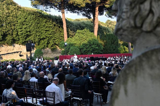 ITALY - POPE LEO XIV DURING A CONCERT IN BORGO LAUDATO SI , A 55-HECTARE EDUCATIONAL AND ENVIRONMENTAL CENTER, AT CASTEL GANDOLFO - 2026 7 29 Italy, Castel Gandolfo , Vatican, 2026 7 29 Pope Leo XIV during a concert in Borgo Laudato Si, a 55-hectare educational and environmental center, at Castel Gandolfo . EDITORIAL USE ONLY - NO BOOKS Copyright: xALESSIAxGIULIANIx
