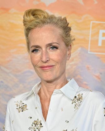 ˜Teenage Sex and Death at Camp Miasma™ Premiere Gillian Anderson arriving to the Teenage Sex and Death at Camp Miasma premiere held at the Directors Guild Theatre on July 29, 2026 in Los Angeles, CA. Los Angeles Directors Guild Theatre California USA Copyright: xLisaxOConnorx xAFF-USA.comx