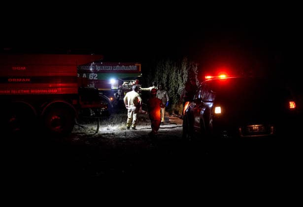 Firefighting efforts continue against forest fire in Mugla s Seydikemer district MUGLA, TURKIYE - JULY 30: Firefighting teams continue ground operations to contain a forest fire in the Seydikemer district of Mugla, Turkiye, on July 30, 2026. Mahmut Serdar Alakus Anadolu Mugla Turkey. Editorial use only. Please get in touch for any other usage.  Copyright: x2026xAnadoluxMahmutxSerdarxAlakusx