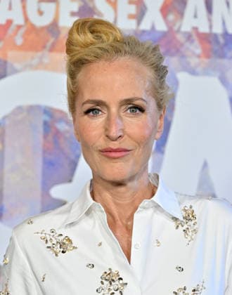 ˜Teenage Sex and Death at Camp Miasma™ Premiere Gillian Anderson arriving to the Teenage Sex and Death at Camp Miasma premiere held at the Directors Guild Theatre on July 29, 2026 in Los Angeles, CA. Los Angeles Directors Guild Theatre California USA Copyright: xLisaxOConnorx xAFF-USA.comx