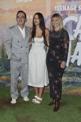 Patrick Fischler, Fia Lucille Fischler, Lauren Bowles at arrivals for TEENAGE SEX AND DEATH AT CAMP MIASMA Premiere, Directors Guild of America DGA Theater Complex, Los Angeles, CA, July 29, 2026. Photo By: Elizabeth Goodenough Everett Collection TEENAGE SEX AND DEATH AT CAMP MIASMA Premiere PUBLICATIONXNOTxINxCANxCHNxFRAxITAxJPNxNORxPOLxRUSxESPxUKxUSA