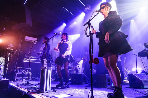 Say She She perform in Brighton Concorde 2 Brighton, East Sussex, UK on 29 July 2026 Nya Brown, Piya Malik and Sabrina Cunningham of Say She She perform on stage, Credit:Andy Sturmey Andrew Sturmey - B1114 Avalon United Kingdom, East Sussex, Brighton  Copyright: xAndyxSturmeyx xAndrewxSturmeyx-xB1114x xAvalonx 1119655290