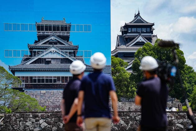(260730) -- KUMAMOTO, July 30, 2026 -- This photo taken on July 30, 2026 shows damaged Kumamoto Castle after an earthquake in Kumamoto Prefecture, Japan. Japanese Prime Minister Sanae Takaichi said Thursday that the death toll from the recent powerful earthquake in Kumamoto Prefecture has risen to 30. ) (SpotNews) JAPAN-KUMAMOTO-EARTHQUAKE-AFTERMATH JiaxHaocheng 