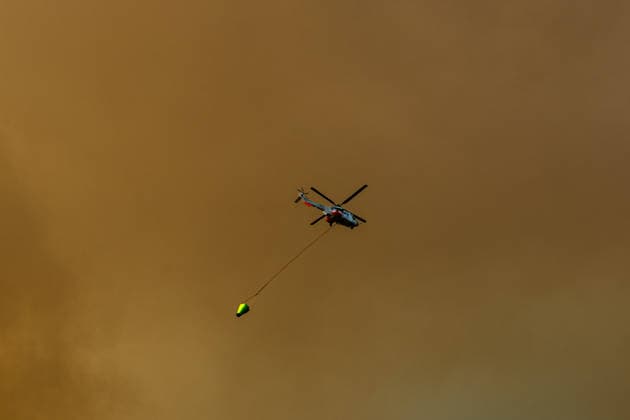 Wildfire Threatens Village Of Camps-la-Source France, Camps-la-Source, July 29, 2026 Several wildfires are affecting the southern part of Brignoles and threatening the village of Camps-la-Source, while the neighborhoods of Pelicon and Tombarel are subject to an evacuation order issued by the Var Prefecture to the Brignoles Exhibition Hall in Camps-la-Source, France, on July 29, 2026. Photo by Laurent Coust ABACAPRESS.COM Camps-la-Source France  Copyright: xCoustxLaurent ABACAx