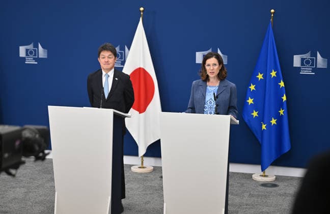Japan officially joins EU s Horizon Europe research program in Brussels BRUSSELS, BELGIUM - JULY 30: Deputy Director-General for Research and Innovation at the European Commission Maria Cristina Russo (R) and Charge d Affaires ad interim of the Mission of Japan to the European Union Takashi Hamada (L) attend a signing ceremony as Japan officially joins the EU s flagship research and innovation program, Horizon Europe, in Brussels, Belgium, on July 30, 2026. Dursun Aydemir Anadolu Brussels Belgium. Editorial use only. Please get in touch for any other usage.  Copyright: x2026xAnadoluxDursunxAydemirx