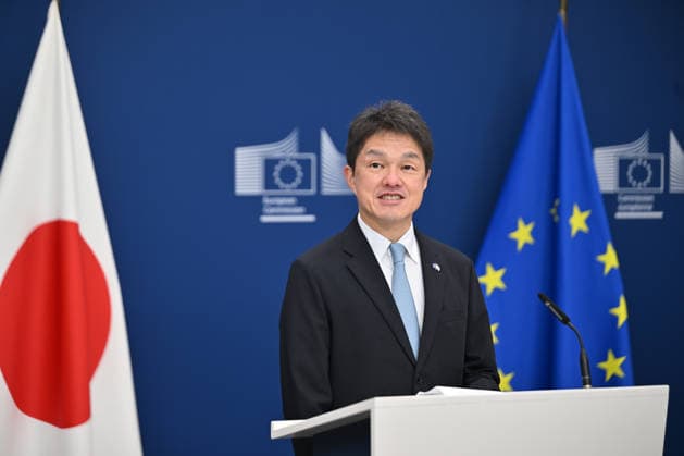 Japan officially joins EU s Horizon Europe research program in Brussels BRUSSELS, BELGIUM - JULY 30: Charge d Affaires ad interim of the Mission of Japan to the European Union Takashi Hamada and Deputy Director-General for Research and Innovation at the European Commission Maria Cristina Russo (not seen) attend a signing ceremony as Japan officially joins the EU s flagship research and innovation program, Horizon Europe, in Brussels, Belgium, on July 30, 2026. Dursun Aydemir Anadolu Brussels Belgium. Editorial use only. Please get in touch for any other usage.  Copyright: x2026xAnadoluxDursunxAydemirx