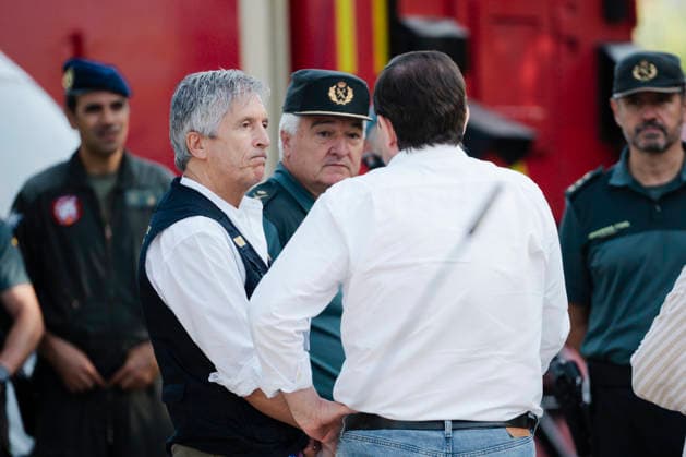Sánchez visits the Navaluenga, Ávila, Forward Command Post regarding the wildfires in the area. The president of Castile and León, Alfonso Fernández Manueco, and the Minister of the Interior, Fernando Grande Marlaska, during a visit to the Forward Command Post for the Burgohondo wildfire on July 30, 2026, in Navaluenga, Ávila, Castile and León, Spain. The Burgohondo wildfire, which has already been classified as the worst in Spain’s history after burning some 55,000 hectares, has now been stabilized; however, although residents have been able to return to their homes, traffic closures remain in place on 14 secondary roads. JULY 30, 2026 NNavaluenga, Ávila, Castile and L NNavaluenga, Ávila, Castile and L Spain  Copyright: xMateoxLanzuelax 7694847
