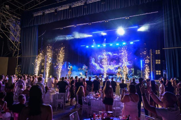 July 29, 2026, Marina Di Pietrasanta, Lucca, Italy: TATU perform the only European date of their Return of the legend in an exclusive evening in Marina di Pietrasanta at the La Versiliana Festival, 29 07 2026 Marina Di Pietrasanta Italy  - ZUMAa289 20260729_zia_a289_111 Copyright: xStefanoxDallexLuchex xAgfx