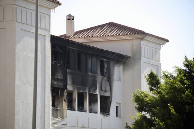 Two Children Die in a House Fire in Benalmádena, Málaga Photo of the burned-out house in Benalmádena, where two children died On July 30, 2026, in Benalmádena, Málaga, Andalusia, Spain Two children, ages 10 and 15, died on Thursday following a fire that broke out in a home in Arroyo de la Miel in the town of Benalmádena, Málaga, according to a report from 112, part of the Andalusian Emergency Agency, and the town’s municipal government. July 30, 2026 Álex Barba July 30, 2026 Benalmádena, Málaga, Andalusia, Benalmádena, Málaga, Andalusia, Spain  Copyright: xÃlexxBarbax 7694899
