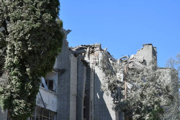 Russian overnight missile strike damages residential buildings in Lviv LVIV, UKRAINE - JULY 30: Damaged apartment buildings are seen following a Russian missile attack in Lviv, Ukraine, on July 30, 2026. The overnight strike hit residential areas, damaging 21 houses, vehicles, a kindergarten, and a school, leaving 31 people injured and two others missing as search operations continue. Olena Znak Anadolu Lviv Ukraine. Editorial use only. Please get in touch for any other usage.  Copyright: x2026xAnadoluxOlenaxZnakx