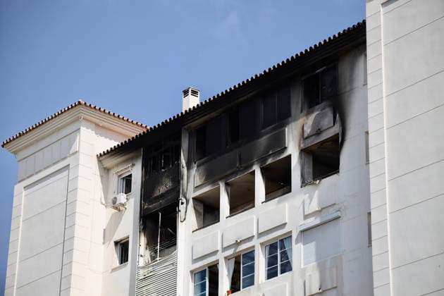 Two Children Die in a House Fire in Benalmádena, Málaga Photo of the burned-out house in Benalmádena, where two children died On July 30, 2026, in Benalmádena, Málaga, Andalusia, Spain Two children, ages 10 and 15, died on Thursday following a fire that broke out in a home in Arroyo de la Miel in the town of Benalmádena, Málaga, according to a report from 112, part of the Andalusian Emergency Agency, and the town’s municipal government. July 30, 2026 Álex Barba July 30, 2026 Benalmádena, Málaga, Andalusia, Benalmádena, Málaga, Andalusia, Spain  Copyright: xÃlexxBarbax 7695005