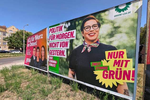 Halle (Saale), Sachsen-Anhalt, Deutschland, 30.07.2026: Wahlplakate zur Landtagswahl von Claudia Wittig (BSW), Thomas Schulze (BSW) und Susan Sziborra-Seidlitz (Grüne) *** Halle, Saale, Saxony-Anhalt, Germany, July 30, 2026: Election posters for the state legislative election featuring Claudia Wittig (BSW), Thomas Schulze (BSW), and Susan Sziborra Seidlitz (Greens) Copyright: xdtsxNachrichtenagenturx dts_129054