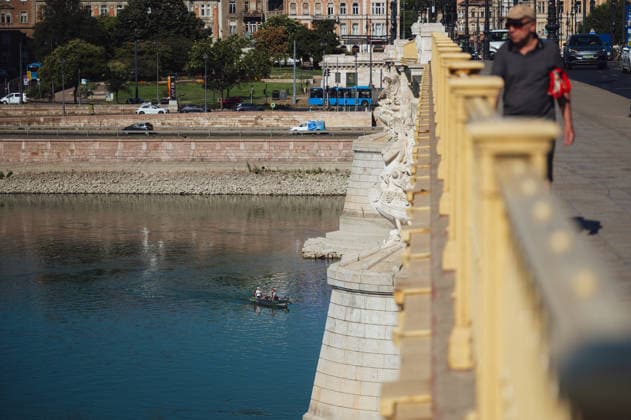 Rived Danube reaches historic record low levels in Budapest BUDAPEST, HUNGARY - JULY 30: A view of the Danube River as it reaches historic record-low water levels in Budapest, Hungary, on July 30, 2026. Following weeks of extreme heat and prolonged drought, the receding river has exposed large sections of the riverbed, rocks and sandbars along the capital s waterfront. The unusually low water levels have disrupted river navigation and highlighted the impact of persistent dry weather across Central Europe. Robert Nemeti Anadolu Budapest Hungary. Editorial use only. Please get in touch for any other usage.  Copyright: x2026xAnadoluxRobertxNemetix