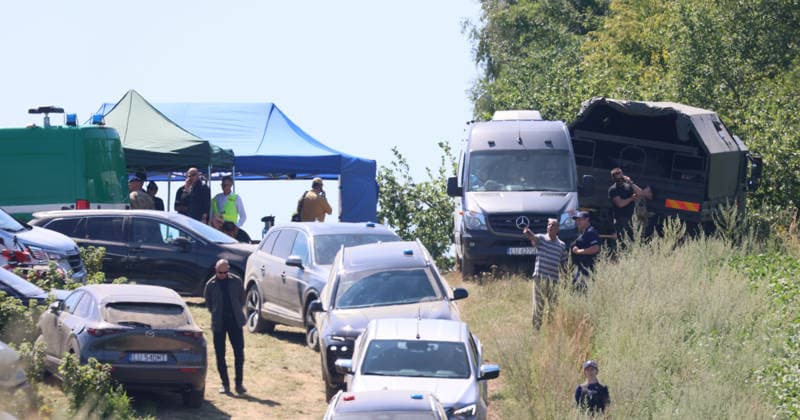 Russian missile crashed in eastern Poland Photo: Wojciech Olkusnik East News Military and security services vehicles and personnel are seen at the site of a crater in a field left by an unidentified object that is believed to be a Russian missile near the village of Tarnawa Kolonia on July 30, 2026 in eastern Poland. EN_01681810_0025 