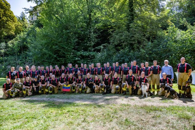 Czech President Petr Pavel (standing 2nd from left) meets members of Czech Republic s USAR (Urban Search and Rescue) team, which specialises in locating, extricating and rescuing people from collapsed and structurally damaged building in Prague, Czech Republic, July 30, 2026. (CTKxPhoto RomanxVondrous) CTKPhotoP2026073005425  CTKPhotoP2026073005425