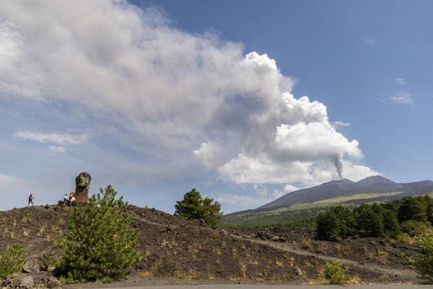 Mount Etna erupts, sending ash plume over Catania, Sicily CATANIA, ITALY - JULY 30: Mount Etna spews a column of ash after over three weeks of apparent calm on July 30, 2026 in Catania, Sicily, Italy. The activity, which began at approximately 3:30 AM local time, was characterized by intense Strombolian activity, which evolved into a lava fountain during the morning. Massive ash emission from the Voragine summit crater generated an eruption column that reached approximately 7 kilometers above sea level, dispersing west and northwest, with ashfall reported in the town of Bronte. The presence of volcanic ash prompted temporary airspace restrictions over the volcano, but operations at Catania International Airport continue regularly without in  Copyright: x2026xAnadoluxSalvatorexAllegrax