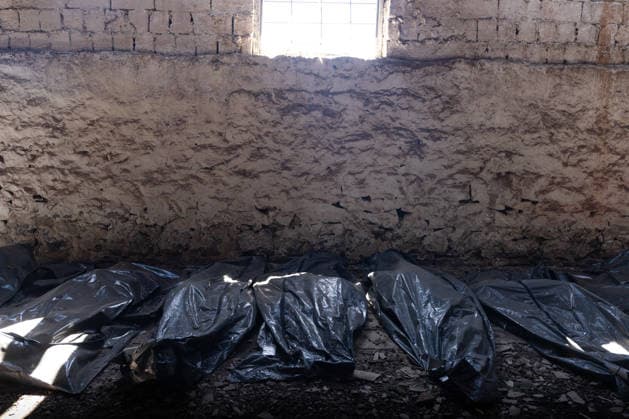 July 30, 2026, Kramatorsk, Donetsk Oblast, United Kingdom: Members of the Platsdarm body recovery team carry a body bag during an operation to recover the remains of a person killed amid the ongoing war in Donetsk region. Kramatorsk United Kingdom - ZUMAm350 20260730_zip_m350_010 Copyright: xCameronxJones-Manleyx