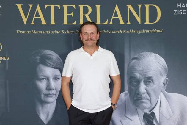 Vaterland Devid Striesow Premiere des Vaterland im Delphi Filmpalast, Berlin Datum: 30.07.2026 *** Vaterland, starring Devid Striesow; premiere of *Vaterland* at the Delphi Filmpalast, Berlin; date: July 30, 2026 Copyright: xEventpress Kratschx