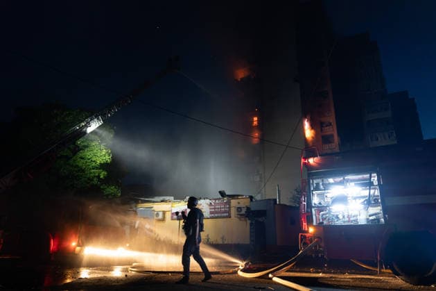 July 30, 2026, Kramatorsk, Donetsk Oblast, Ukraine: A Russian air strike on a residential building in Kramatorsk, Donetsk Oblast Kramatorsk Ukraine  - ZUMAm350 20260730_zip_m350_012 Copyright: xCameronxJones-Manleyx