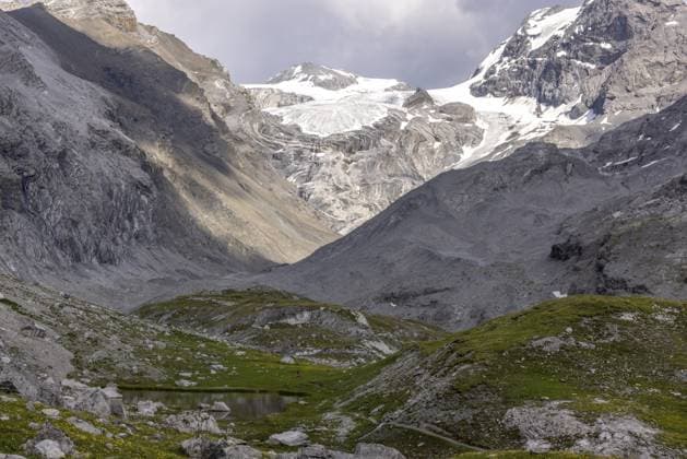 Valle dei Vitelli und Ghiacciaio dei Vitelli, Laghetto del Mot, Westseite Stilfserjoch und Naglerspitze, Sondrio, Italien Valle dei Vitelli and Ghiacciaio dei Vitelli, Laghetto del Mot, west side Stelvio and Naglerspitze, Sondrio, Italy Copyright: imageBROKER MichaelxSzönyi ibxszn18608782.jpg