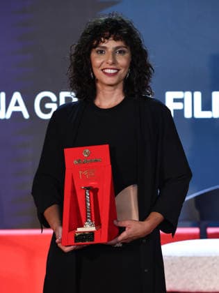 IPA87125998 - Soverato (CZ), Magna Graecia Film Festival - Day 6. Pictured: Irene Maiorino with the Golden Column  Copyright: xMarcoxProvvisionatox xMarcoxProvvisionatox 87125998