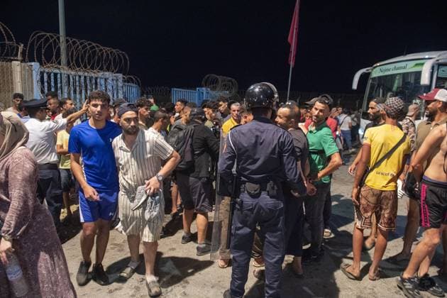 More than 800 irregular migrants intercepted while attempting to swim from Morocco to Spain s North African coast CASTILLEJOS, MOROCCO - JULY 31: Moroccan security forces take security measures around the border crossing after authorities intercept more than 800 irregular migrants attempting to swim from the coast of Castillejos, Morocco, to the Spanish North African enclave of Ceuta on July 31, 2026. Some migrants who reach Spanish territory are deported and returned to Morocco. Abu Adem Muhammed Anadolu Castillejos Morocco. Editorial use only. Please get in touch for any other usage.  Copyright: x2026xAnadoluxAbuxAdemxMuhammedx