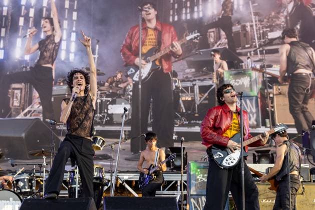 July 30, 2026, Chicago, Illinois, USA: SOMBR (SHANE BOOSE) and special guest LUKE HEMMINGS of 5 Seconds of Summer during the Lollapalooza Music Festival at Grant Park in Chicago, Illinois Chicago USA  - ZUMAs135 20260730_zap_s135_038 Copyright: xDanielxDeSloverx