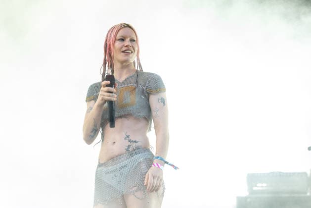 July 30, 2026, Chicago, Illinois, USA: RHIAN TEASDALE of Wet Leg during the Lollapalooza Music Festival at Grant Park in Chicago, Illinois Chicago USA  - ZUMAs135 20260730_zap_s135_055 Copyright: xDanielxDeSloverx