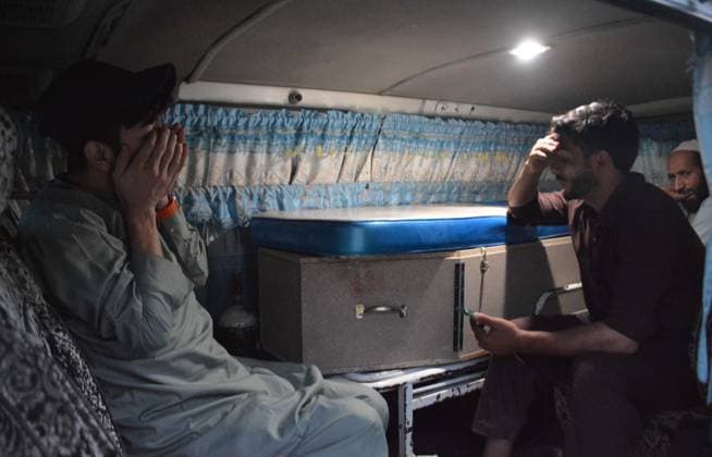 Pakistan coal mine collapse kills 2, traps 22, authorities say QUETTA, BALOCHISTAN, PAKISTAN - JULY 31: Rescue workers and local residents gather at the site of a coal mine explosion in the Sorange area, approximately 40 kilometers from Quetta, Balochistan, Pakistan, on July 31, 2026. Two miners were killed and 22 others remained trapped after a coal mine collapsed near Quetta in Pakistan s southwestern Balochistan province, provincial authorities said Thursday. Mazhar Chandio Anadolu Quetta Pakistan. Editorial use only. Please get in touch for any other usage.  Copyright: x2026xAnadoluxMazharxChandiox
