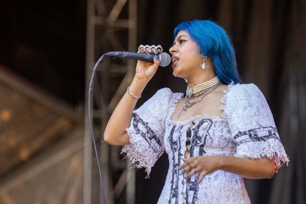 July 30, 2026, Chicago, Illinois, USA: South African singer ECCA VANDAL during the Lollapalooza Music Festival at Grant Park in Chicago, Illinois Chicago USA  - ZUMAs135 20260730_zap_s135_125 Copyright: xDanielxDeSloverx