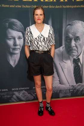 ABB VATERLAND- Fritzi Haberlandt Schauspielerin zu Gast auf dem roten Teppich bei der Berliner Kino Film Premiere des Filmes Vaterland im Delphi Kino Berlin den 30.07.2026 Berlin Deutschland *** ABB VATERLAND: Actress Fritzi Haberlandt made a guest appearance on the red carpet at the Berlin film premiere of *Vaterland* at the Delphi Cinema in Berlin on July 30, 2026, Berlin, Germany