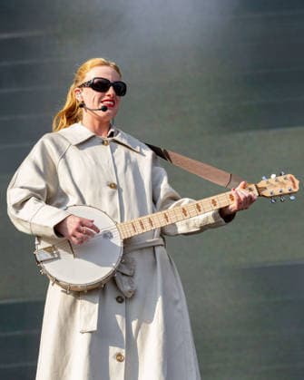 July 30, 2026, Chicago, Illinois, USA: Musician AUDREY HOBERT during the Lollapalooza Music Festival at Grant Park in Chicago, Illinois Chicago USA  - ZUMAs135 20260730_zap_s135_168 Copyright: xDanielxDeSloverx