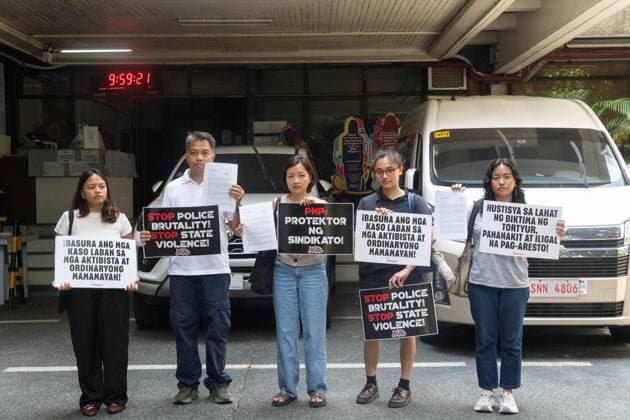 July 31, 2026, Quezon City, Philippines: QUEZON Quezon City, PHILIPPINES Ã¢â‚¬ JULY 31, 2026: Members of progressive organizations submit a letter to the Commission on Human Rights of the Philippines requesting an independent investigation into alleged human rights violations by the Philippine National Police during recent demonstrations. The groups accused police of using excessive force against protesters and journalists and called for accountability over the handling of the demonstrations. Quezon City Philippines  - ZUMAq101 20260731_zna_q101_006 Copyright: xCharlesxEdmonxS.xPerezx