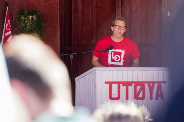 AUFs sommerleir pa Utoya Utoya 20260731. Ungdomsradgiver i LO Sindre Hornnes besoker AUFs sommerleir. Foto: Thomas Fure NTB Utoya Norge FgtnQmH4TBE EDITORIAL USE ONLY Ref:_POLFgtnQmH4TBE.jpg *** AUF s Summer Camp on Utoya Utoya 20260731 Sindre Hornnes, Youth Advisor at LO, visits the AUF summer camp Photo: Thomas Fure, NTB Utoya, Norway FgtnQmH4TBE EDITORIAL USE ONLY Ref POLFgtnQmH4TBE jpg  Copyright: xThomasxFurex xNTBx