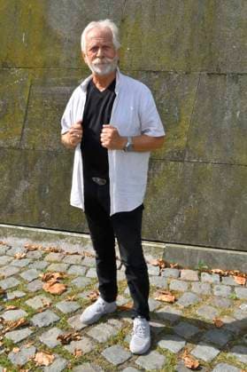 ABB KRAUTMACHER- Henning Walter Krautmacher Musiker ex Frontmann der Koelner Band Hoehner zu Gast in der ZDF TV Sendung Volle Kanne vorm ZDF Studio in Duesseldorf am 31.07.2026 NRW Deutschland *** ABB KRAUTMACHER Henning Walter Krautmacher, musician and former frontman of the Cologne band Höhner, appeared as a guest on the ZDF TV show *Volle Kanne* in front of the ZDF studio in Düsseldorf on July 31, 2026, in North Rhine-Westphalia, Germany