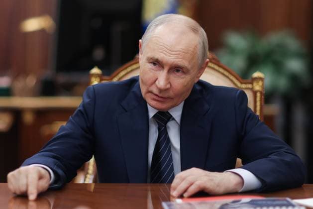 Russia Putin 9214510 31.07.2026 Russian President Vladimir Putin meets with Russian Railways (RZhD) CEO and Chairman of the Executive Board Oleg Belozerov at the Kremlin in Moscow, Russia. Alexander Kazakov Sputnik Moscow Russia  Copyright: xAlexanderxKazakovx