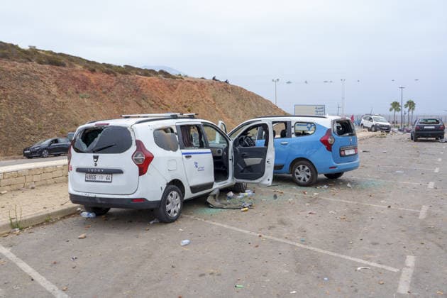Moroccan forces block irregular migrants attempting to reach Ceuta FNIDEQ, MOROCCO - JULY 31: Damaged vehicles remain on a road near the border with Ceuta following clashes between Moroccan security forces and irregular migrants, on July 31, 2026 in Fnideq, Morocco. Authorities blocked roads across the northern city and deployed additional security measures to prevent migrants from reaching Ceuta, the Spanish-administered territory in North Africa. Hicham Rachidi Anadolu Fnideq Fas. Editorial use only. Please get in touch for any other usage.  Copyright: x2026xAnadoluxHichamxRachidix