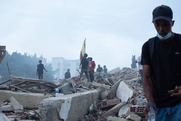 Un mes desde el terremoto. LA GUAIRA CARACAS, Venezuela July 2026: A documentary record chronicles the aftermath of the earthquake that struck Venezuela s La Guaira state and the capital, Caracas, from the second day following the disaster through one month of recovery efforts. The coverage documents the structural damage, the scale of the disaster, and the humanitarian response. Caracas Venezuela (Bolivarian Republic of) Copyright: x xFranyerxNievesx(Babel)x xJNAxPressx