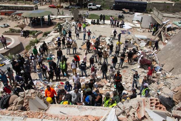 Un mes desde el terremoto. LA GUAIRA CARACAS, Venezuela July 2026: A documentary record chronicles the aftermath of the earthquake that struck Venezuela s La Guaira state and the capital, Caracas, from the second day following the disaster through one month of recovery efforts. The coverage documents the structural damage, the scale of the disaster, and the humanitarian response. Caracas Venezuela (Bolivarian Republic of) Copyright: x xFranyerxNievesx(Babel)x xJNAxPressx