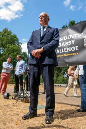 . 31 07 2026. London, United Kingdom. Chinese Mega Embassy Press Conference. Iain Duncan Smith MP speaks during a press Conference announcing important news about The Chinese Mega Embassy proposals at Tower Hill.  xMartynxWheatleyx xi-Imagesx IIM-26933-0011