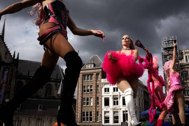 AMSTERDAM - A WorldPride Street Party on Dam Square. Because this 30th edition of Pride Amsterdam is also the 10th celebration of World Pride, the event lasts two weeks this year instead of one. As a result, the Canal Parade, the colorful boat parade normally the grand finale of Pride Amsterdam, is taking place halfway through the event this year. RAMON VAN FLYMEN ANP netherlands out - belgium out  Copyright: xx x564648091x originalFilename: 564648091.jpg