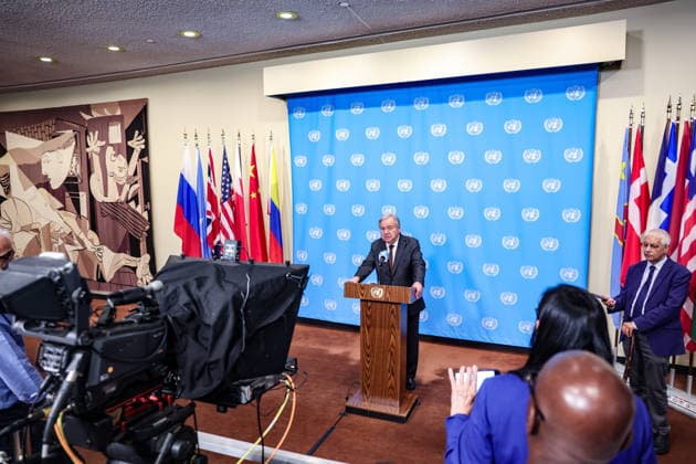 July 31, 2026, New York, New York, United States: United Nations Secretary General, ANTONIO GUTERRES briefs the press at the Security Council stakeout at UNHQ. Guterres discussed his recent visits to Syria, Jordan and Cyprus, the conflict in the Middle East, including the announced roadmap for Hamas to relinquish its weapons and for Israel to withdraw from Gaza, and the growing global impacts of extreme heat and climate change. New York United States  - ZUMAo116 20260731_znp_o116_043 Copyright: xBiancaxOterox