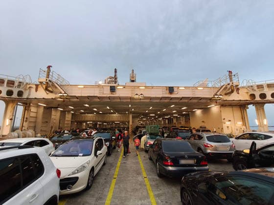 Another attempt at a mass crossing thwarts the reopening of the Melilla border and prolongs the blockade of the Strait Crossing. Several people and vehicles on the ferry from Málaga wait for the border to reopen, July 31, 2026, in Melilla, Spain. The reopening of the border between Melilla and Morocco, scheduled for Friday afternoon to allow the passage of thousands of people who have been stranded since 10:00 p.m. on Thursday, has once again been thwarted by a new attempt at a mass entry into the autonomous city. JULY 31, 2026 BLURRED PHOTO Ángela Ríos JULY 31, 2026 Melilla, Spain  Copyright: xÃngelaxRiosx 7697663